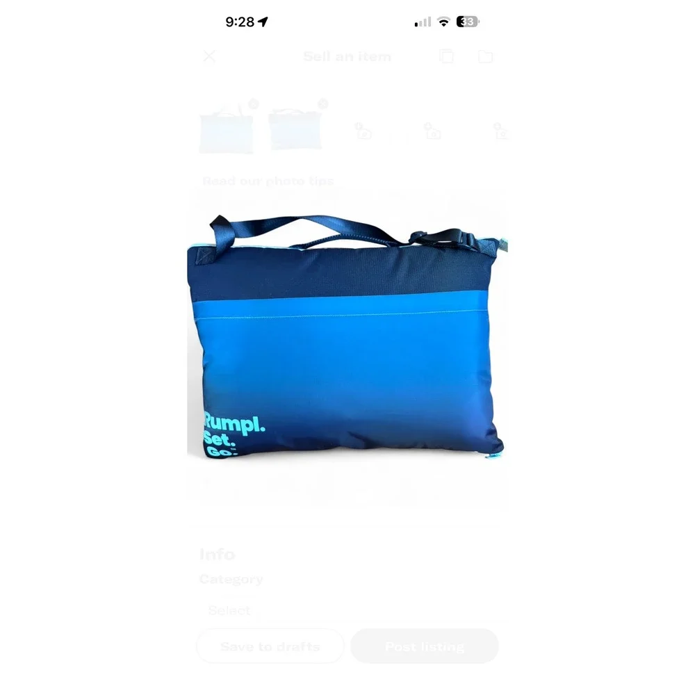 RUMPL Stash‎ Mat 52 x 75 Ocean Fade NWT MSRP $95